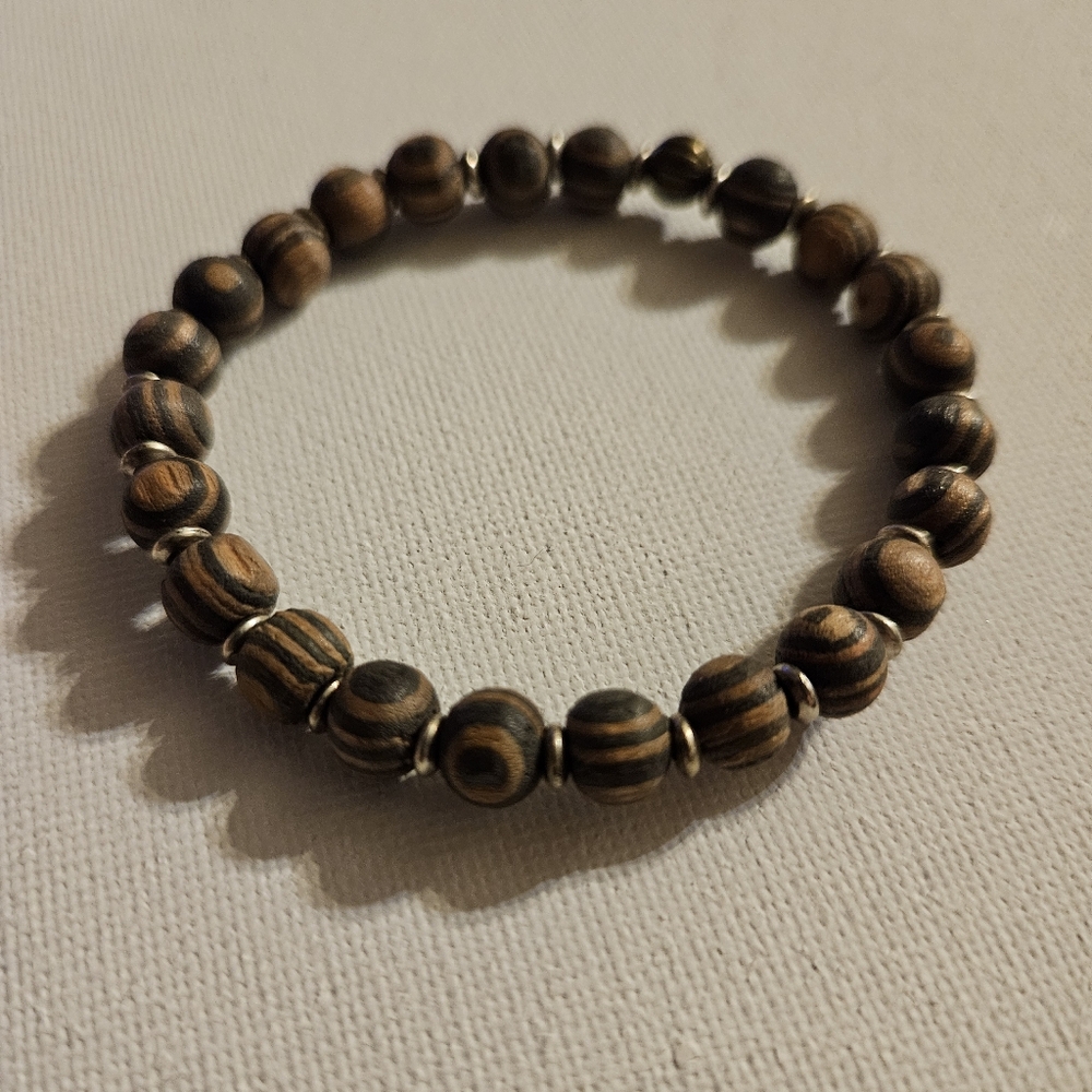 COPY - Unique HANDMADE Natural AmberWood Beaded Stretch Bracelet - Picture 5 of 5